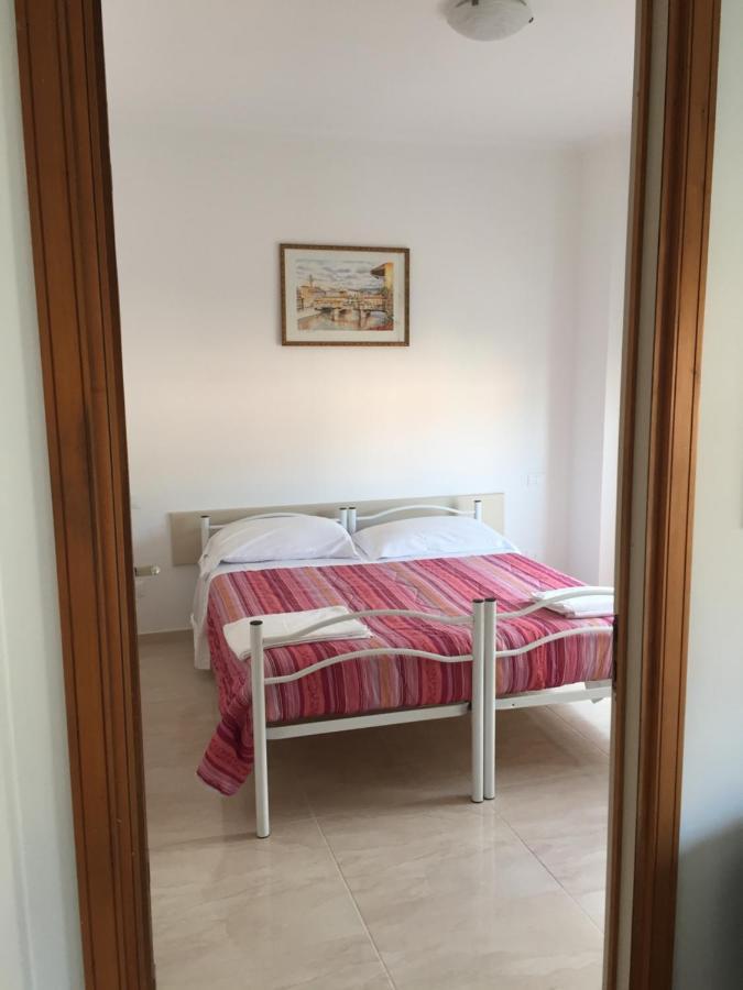 Attico Tacito Apartment Ventimiglia Bagian luar foto